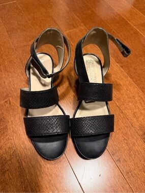 Naturalizer Black Textured Two-Strap Ankle Sandals